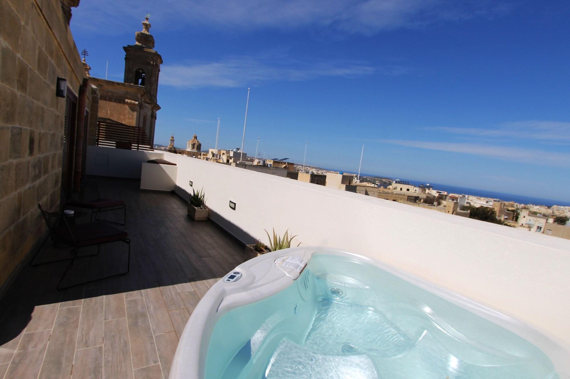 Quaint Boutique Hotel Nadur Bagian luar foto